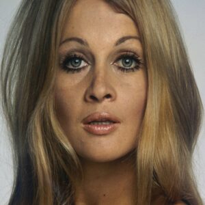 تصویر هنرمند Anouska Hempel