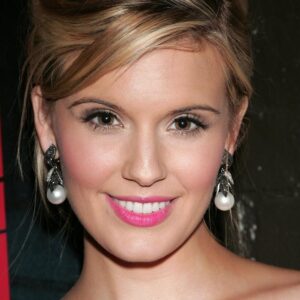 تصویر هنرمند Maggie Grace