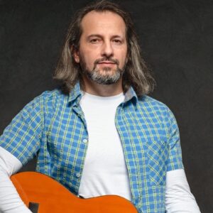 تصویر هنرمند István Áldott