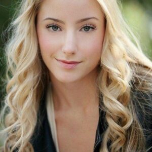 تصویر هنرمند Katelyn Pacitto