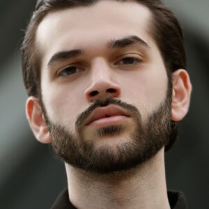 تصویر هنرمند Yiğit Ege Yazar