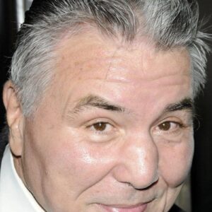 تصویر هنرمند George Chuvalo
