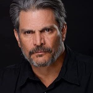 تصویر هنرمند Roberto Mateos