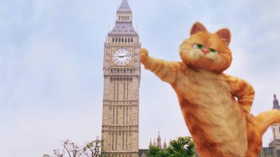 Teaser for Garfield: A Tail of Two Kitties