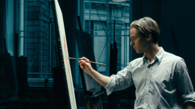 Teaser for Never Look Away