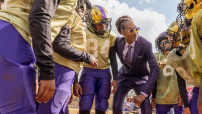 Teaser for The Underdoggs