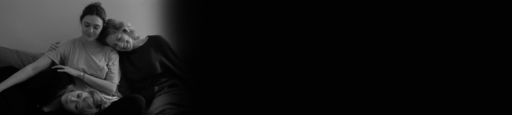 تصویری از His Three Daughters - شماره 1