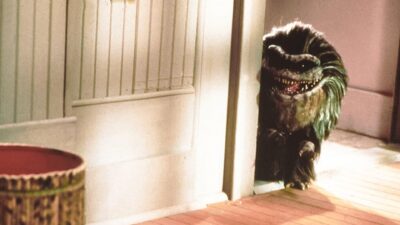 Teaser for Critters 2