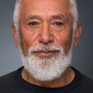 تصویر هنرمند George Henare