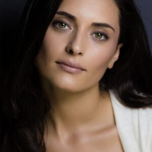 تصویر هنرمند Aslihan Gurbuz