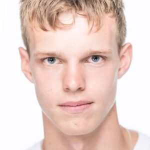 تصویر هنرمند Finn Bennett