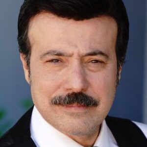 تصویر هنرمند Ömer Gecü