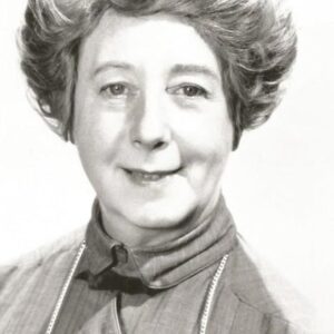 تصویر هنرمند Mona Washbourne