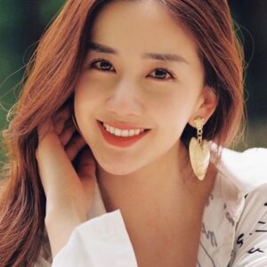 تصویر هنرمند Maggie Chen