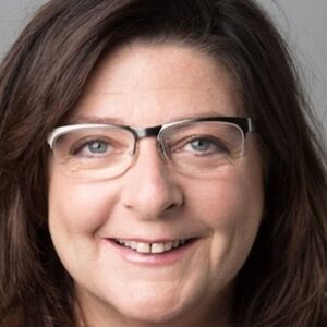 تصویر هنرمند Henrietta Hurford-Jones