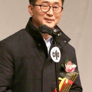 تصویر هنرمند Kim Woo-hyung