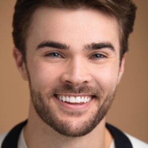 تصویر هنرمند Tyler Roberge