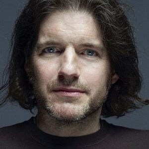 تصویر هنرمند Charlie Adlard