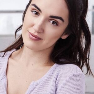 تصویر هنرمند Alexandra McDonald