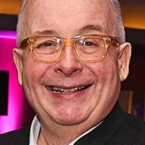 تصویر هنرمند Christopher Biggins