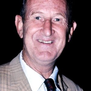 تصویر هنرمند Doodles Weaver