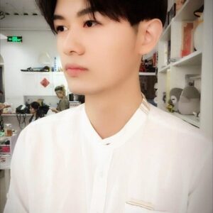 تصویر هنرمند Tong Yin