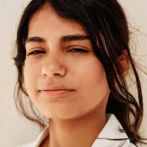 تصویر هنرمند Rojina Esmaeili