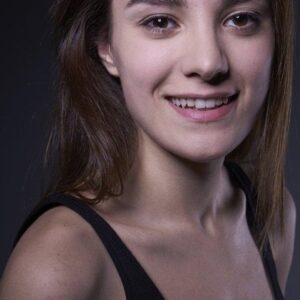 تصویر هنرمند Ecem Simge Yurdatapan