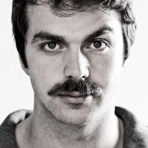 تصویر هنرمند Aziz Caner İnan