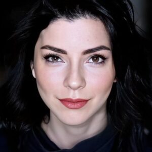 تصویر هنرمند Merve Boluğur