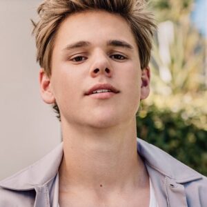 تصویر هنرمند Gavin White