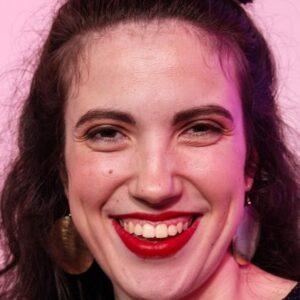 تصویر هنرمند Hannah Diviney