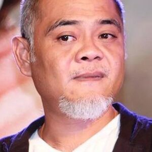 تصویر هنرمند Peerasak Saksiri