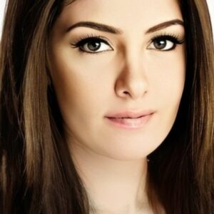 تصویر هنرمند Burcu Binici