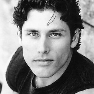 تصویر هنرمند Wade Dominguez