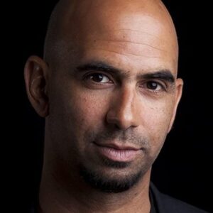 تصویر هنرمند Adam McConvell