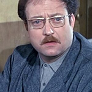 تصویر هنرمند Yves Barsacq