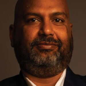 تصویر هنرمند Rahul Purini