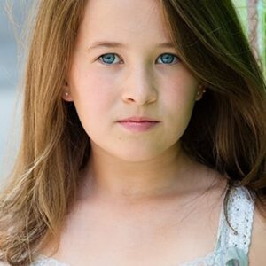 تصویر هنرمند Kallan Holley