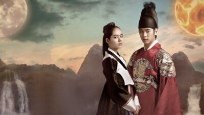 Teaser for The Moon Embracing the Sun