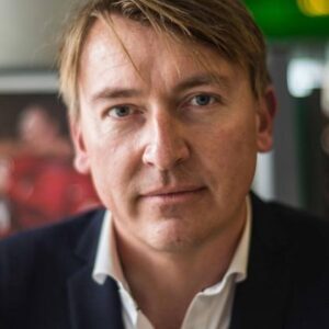 تصویر هنرمند James Strong