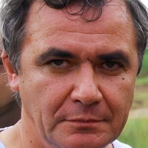 تصویر هنرمند Sergey Struchev