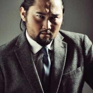 Photo of artist Alijang Kuerban