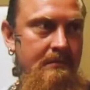 Photo of artist Ewald Larsen