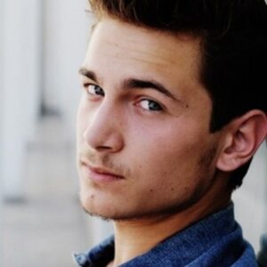 Photo of artist Samuel Schneider