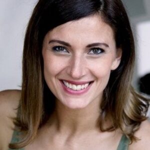 Photo of artist Alessandra Carrillo