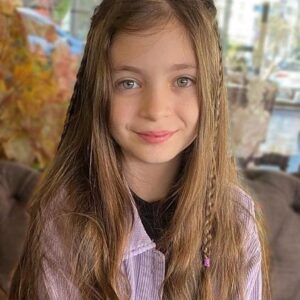 Photo of artist Beren Gençalp