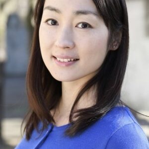 Photo of artist Aki Morita