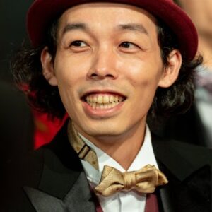 Photo of artist Shinichiro Ueda
