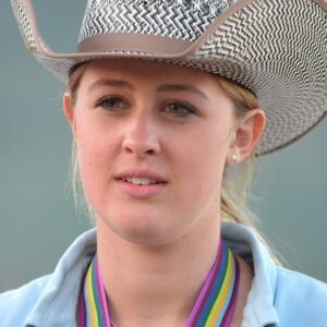 Photo of artist Gina Schumacher